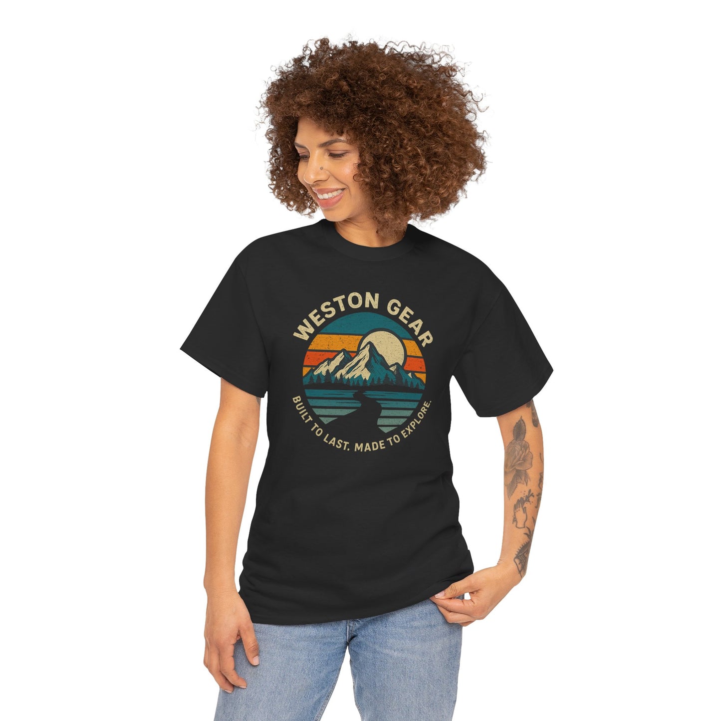 Mountain Sunset Graphic T-Shirt – Vintage Style Outdoor Tee, Hiking & Camping Apparel
