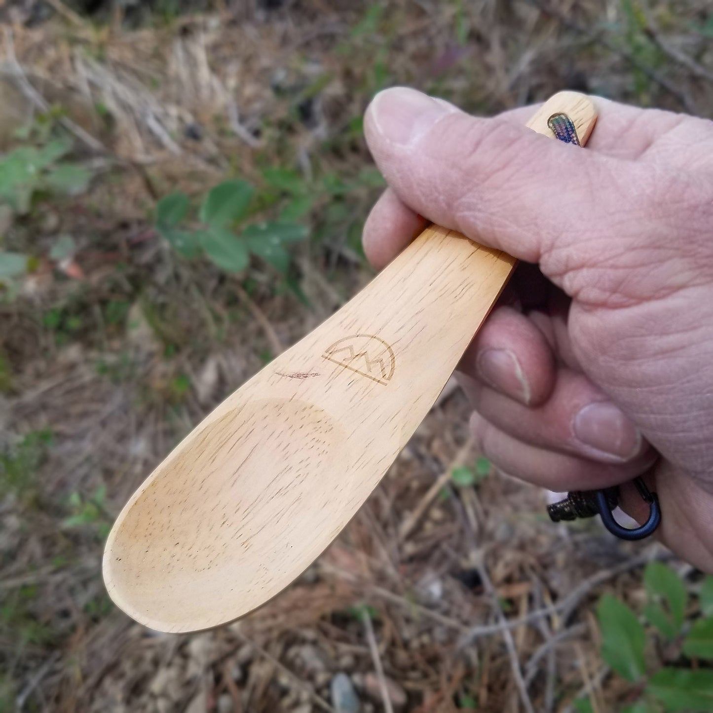 Spónn Carved Nordic Spoon - Solid Wood Camp Spoon