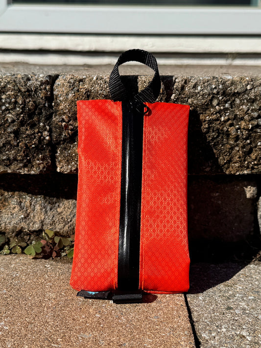 Ultralight Nylon Expandable Ditty Bags with Hanging Loops, Great for Toiletry Kits, Backpacking, Hiking & EDC – Expandable Gear Bags for Trail and Travel