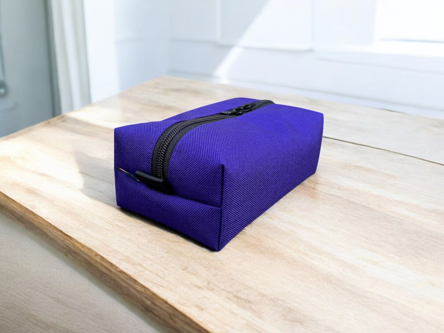 Rugged and Durable Dopp Kit – Travel Toiletries & Makeup Bag