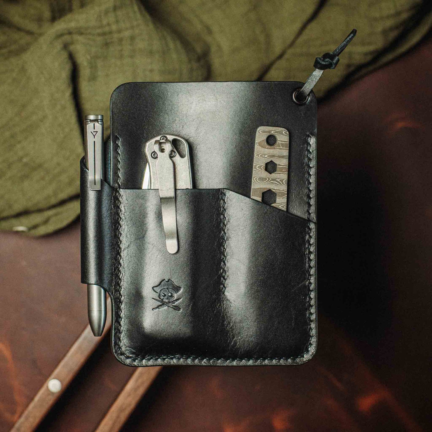 Pirate Goods First Mate Fatty – Large pocket Organizer for Multi-Tool