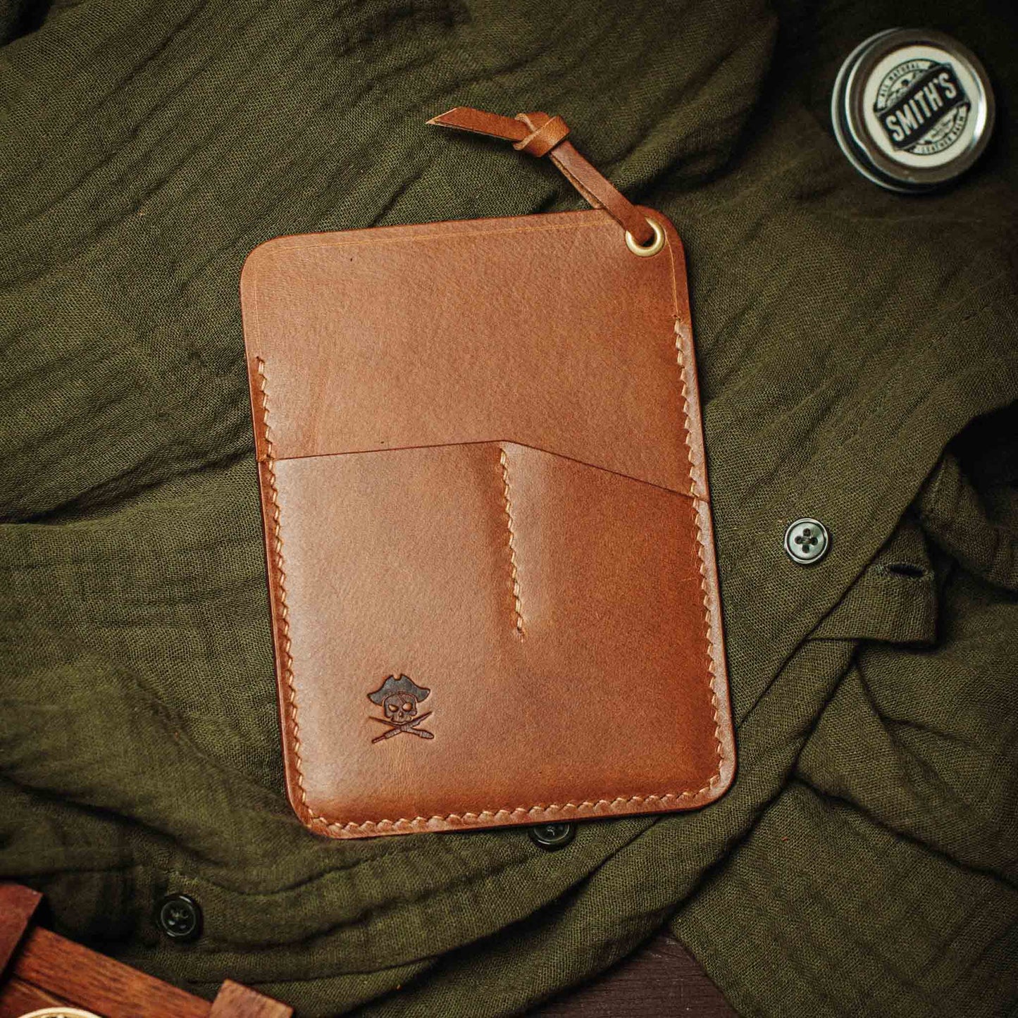 Pirate Goods First Mate Fatty – Large pocket Organizer for Multi-Tool