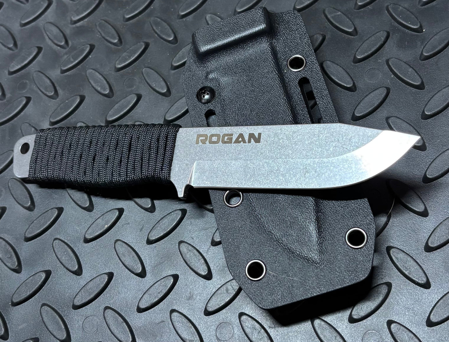 ROGAN Field Knife (RFK-PRO) Comes with sheath and belt clip.