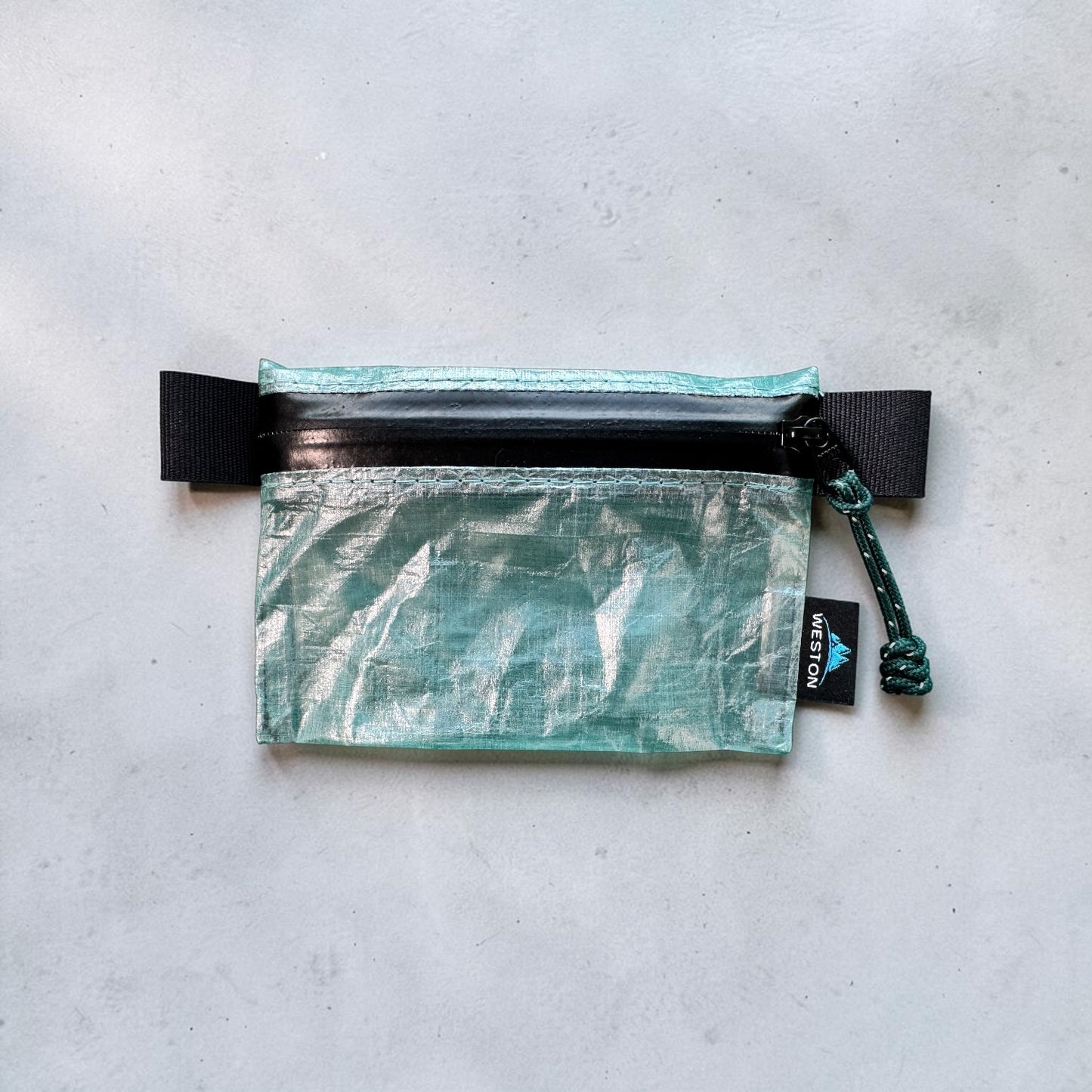 Dyneema® Expanding Ditty Pouch – Ultralight Weatherproof Organizer for Hiking, Backpacking & Travel