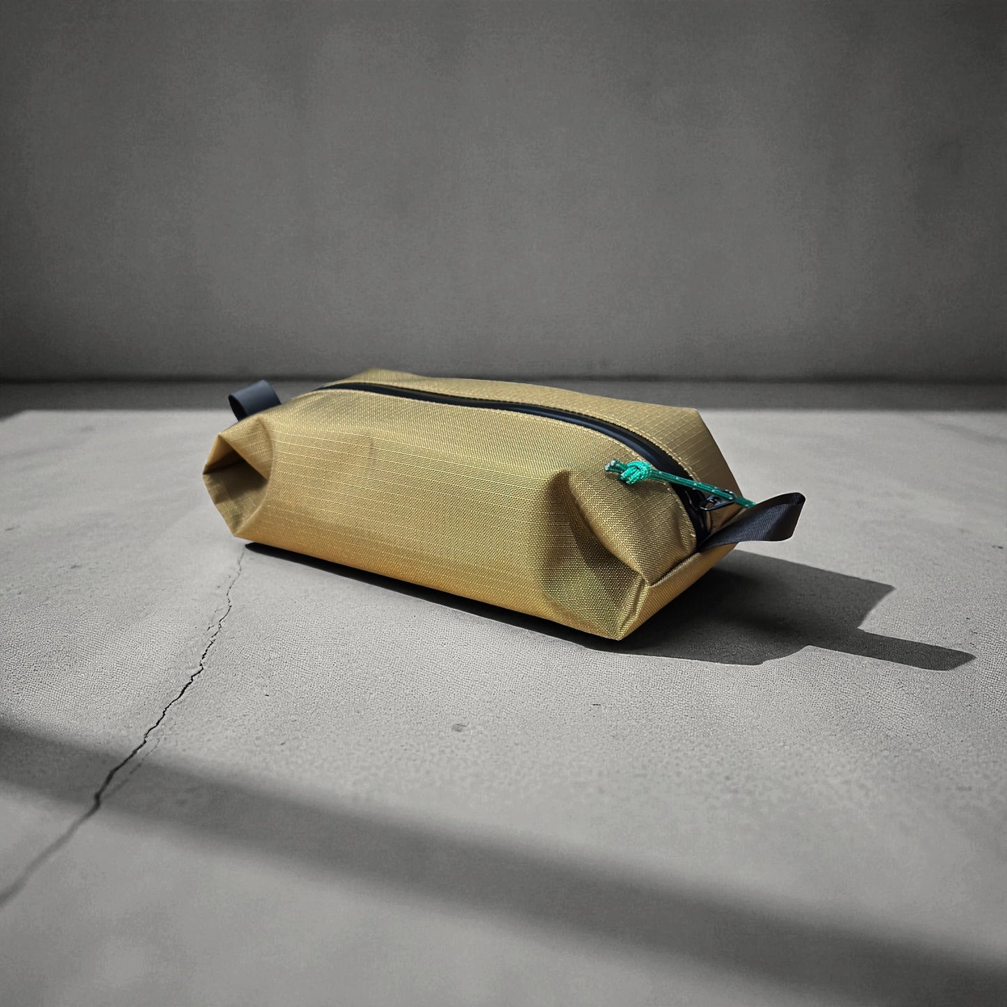 Ripstop Expanding Ditty Bag – Minimalist Organizer for Hiking, EDC & Travel Items