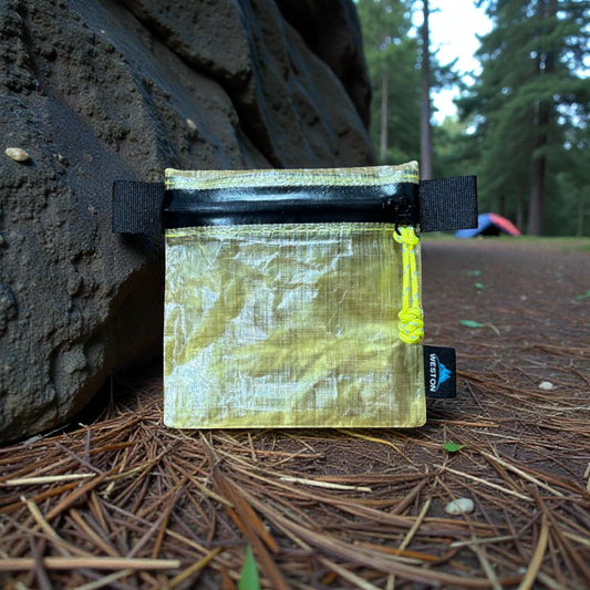 Dyneema® Flat Pouch – Weatherproof, Ultralight, and Trail-Proven