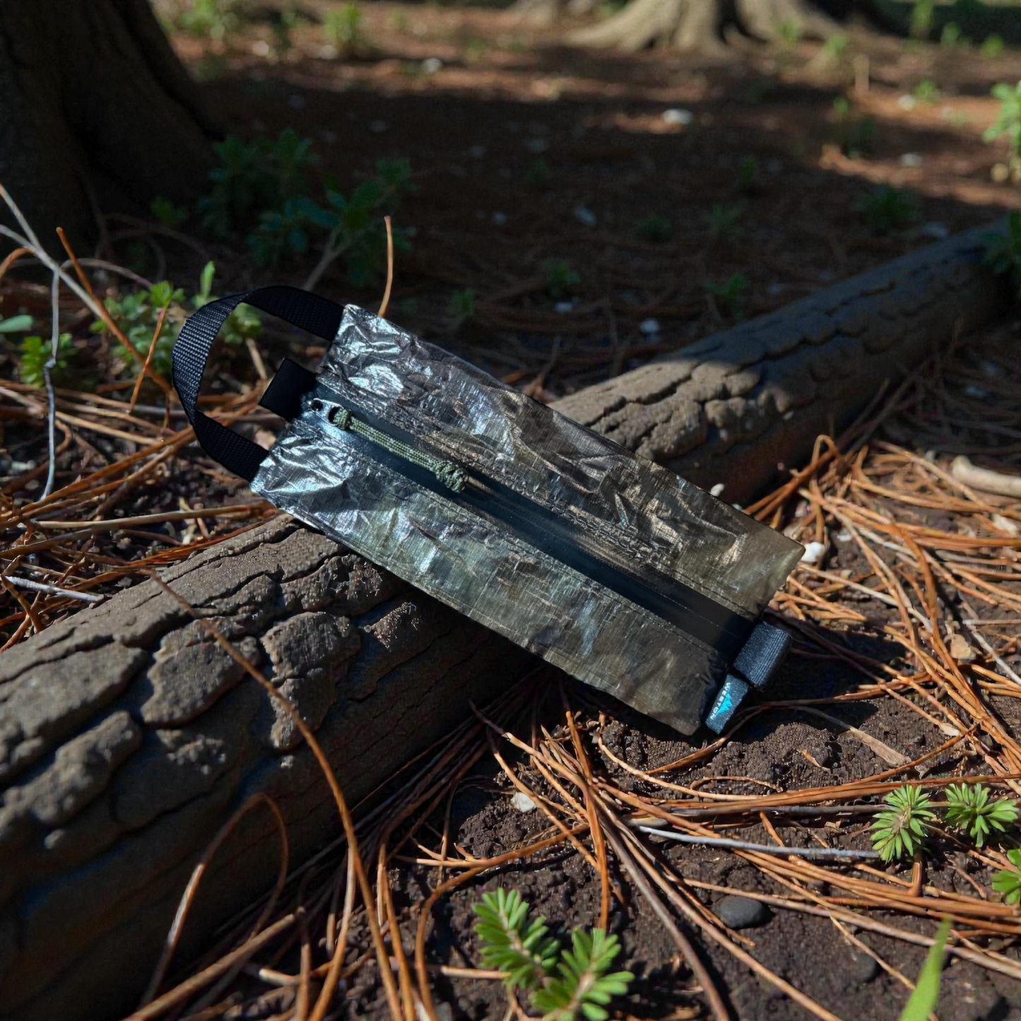 Ultralight Dyneema® Ditty Bag – Waterproof Expandable Pouch for Backpacking, Hiking, Thru-Hiking, Camping & Trail Gear