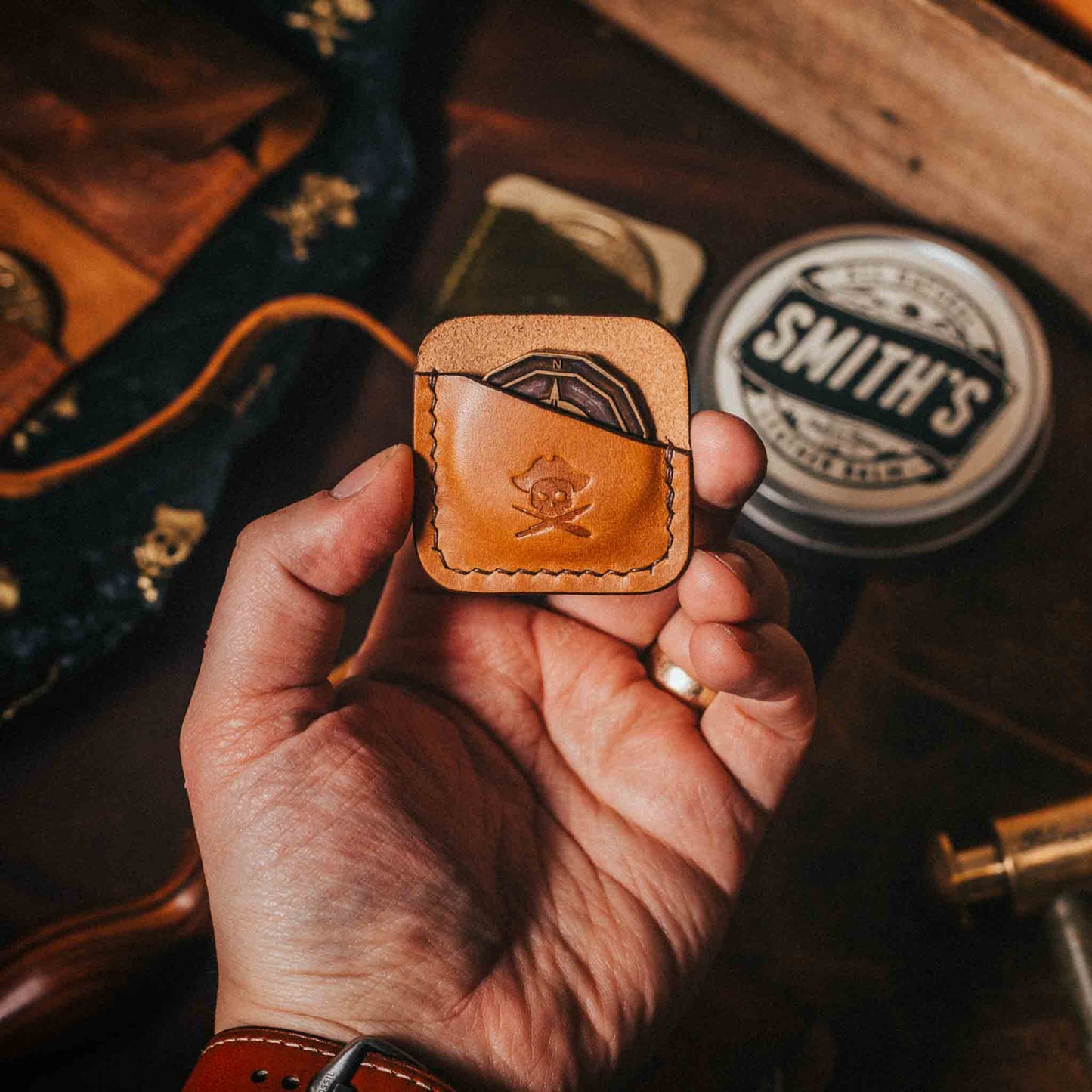 Pirate Goods Peso Pocket – Leather Challenge Coin holder for EDC